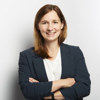 Ihre Ansprechpartnerin bei avitea Industrieservice