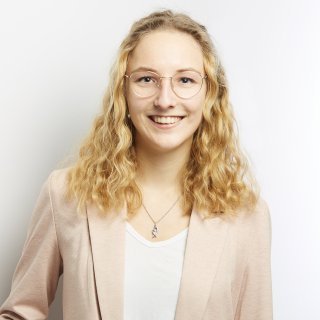 Ihre Ansprechpartnerin bei avitea Industrieservice