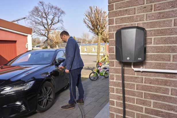 Wallbox für E-Auto von avitea Industrieservice